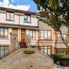 6 Mountfield Park, Malahide, Co. Dublin