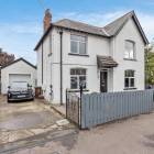 4 Ulster Avenue, Dunmurry, Belfast, BT17 9BN