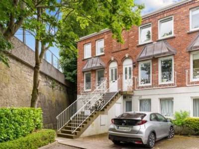 3 bedroom property for sale